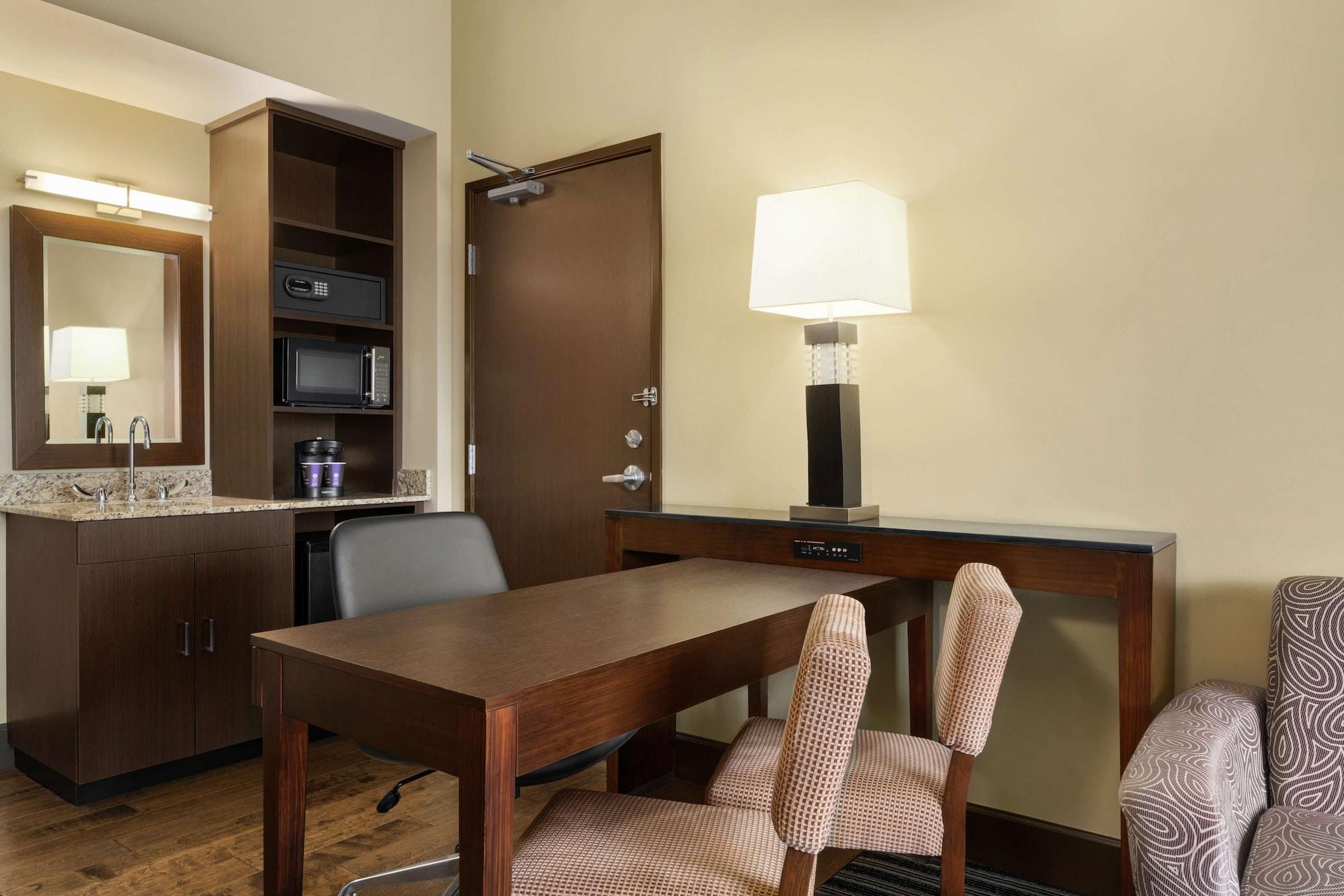 Embassy Suites By Hilton Salt Lake West Valley City Dış mekan fotoğraf
